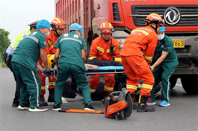 威远沛县道路救援